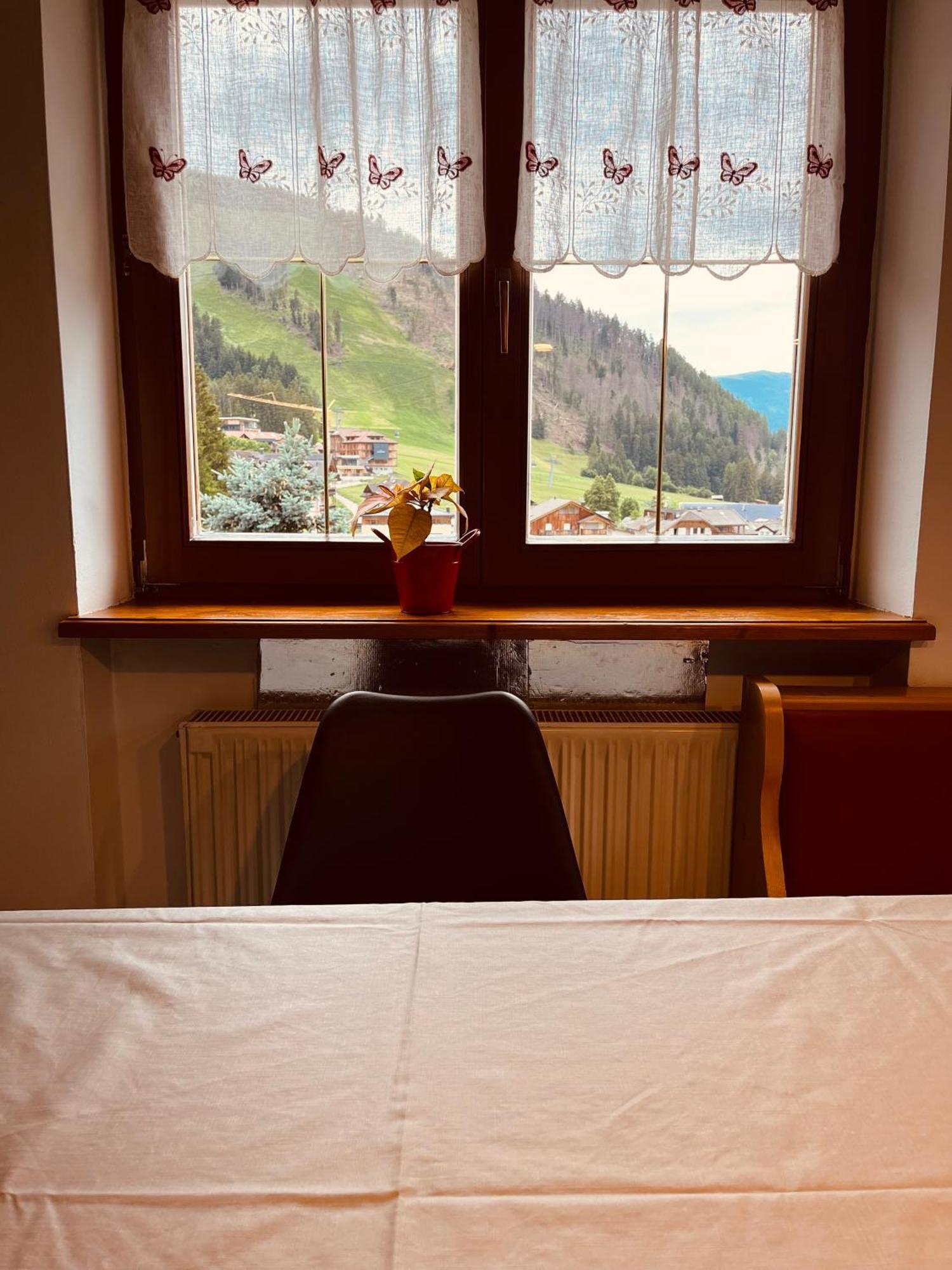 Apartament Ciasa Fam Comploi San Vigilio Di Marebbe Zewnętrze zdjęcie